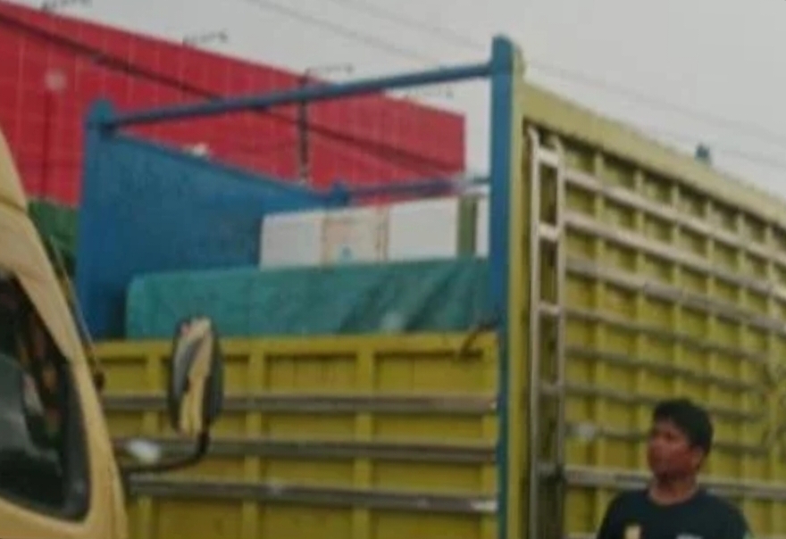 SPBU Daya Disorot! Dugaan Mafia Solar Pakai Modus Truk Muatan Gabus