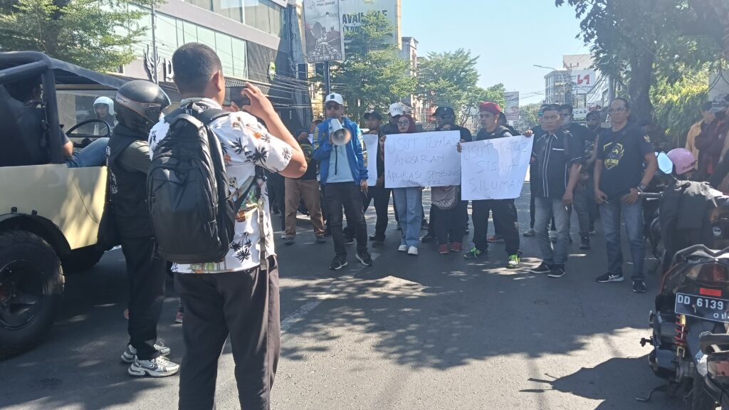 SMAN 1 Makassar Diterpa Isu Siswa Siluman, Elang Timur Bergerak